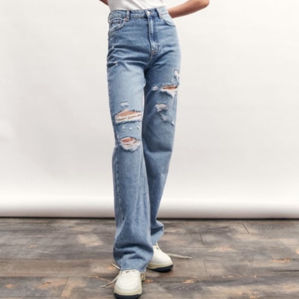 ZARA - 90s Full Length  High Rise Jean